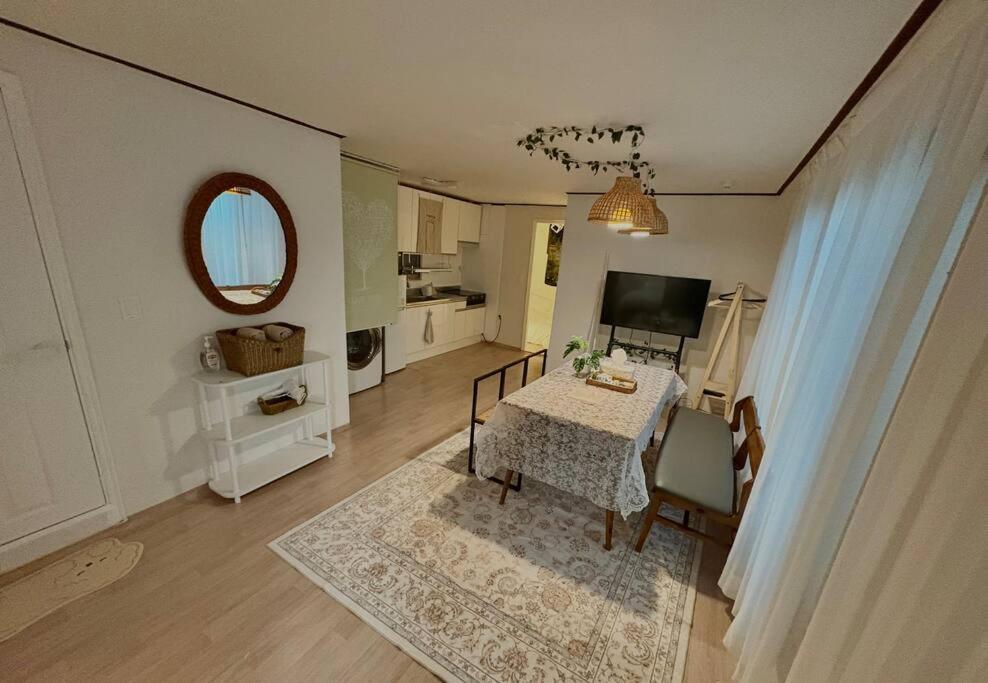 Ella Apartment